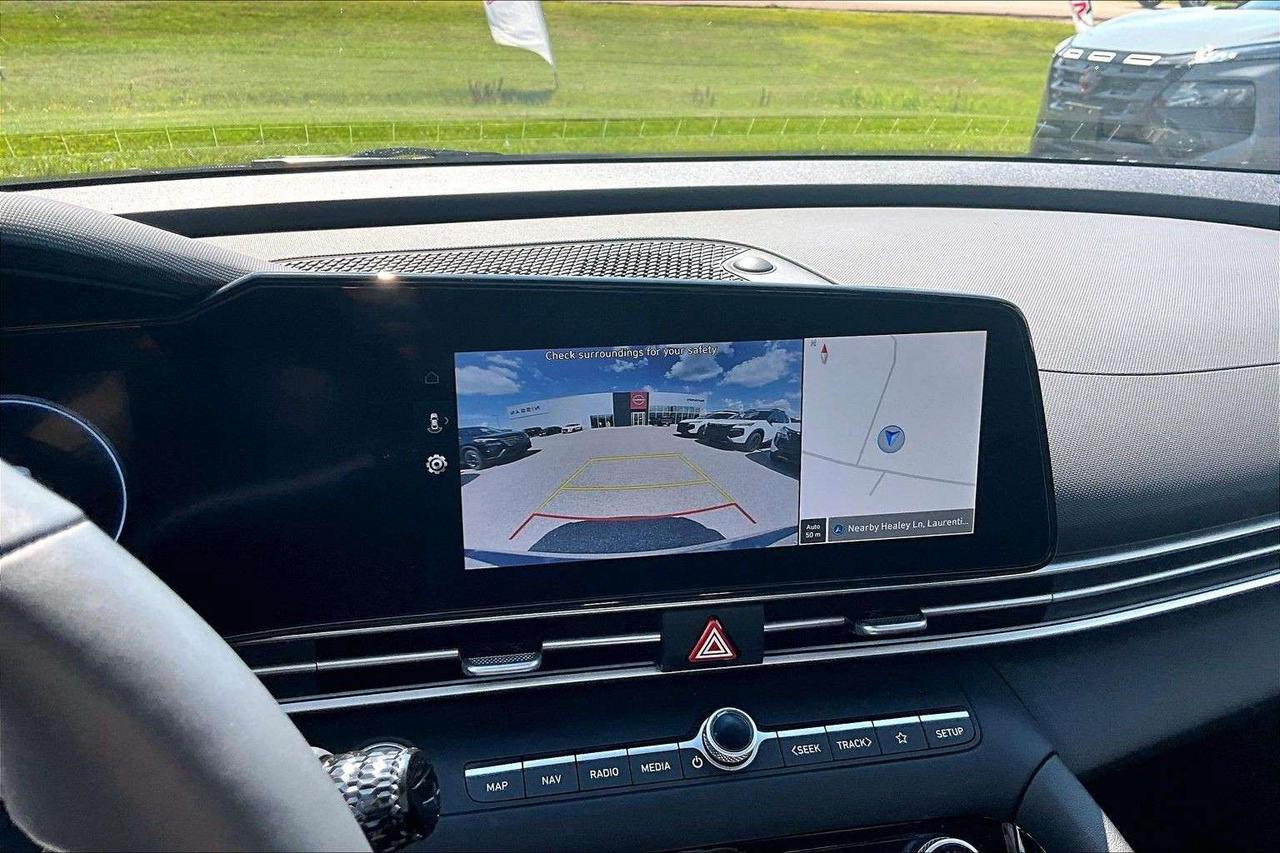 2026 Hyundai Elantra Luxury Hybrid   CarPlay/Android Auto   Navigation Photo