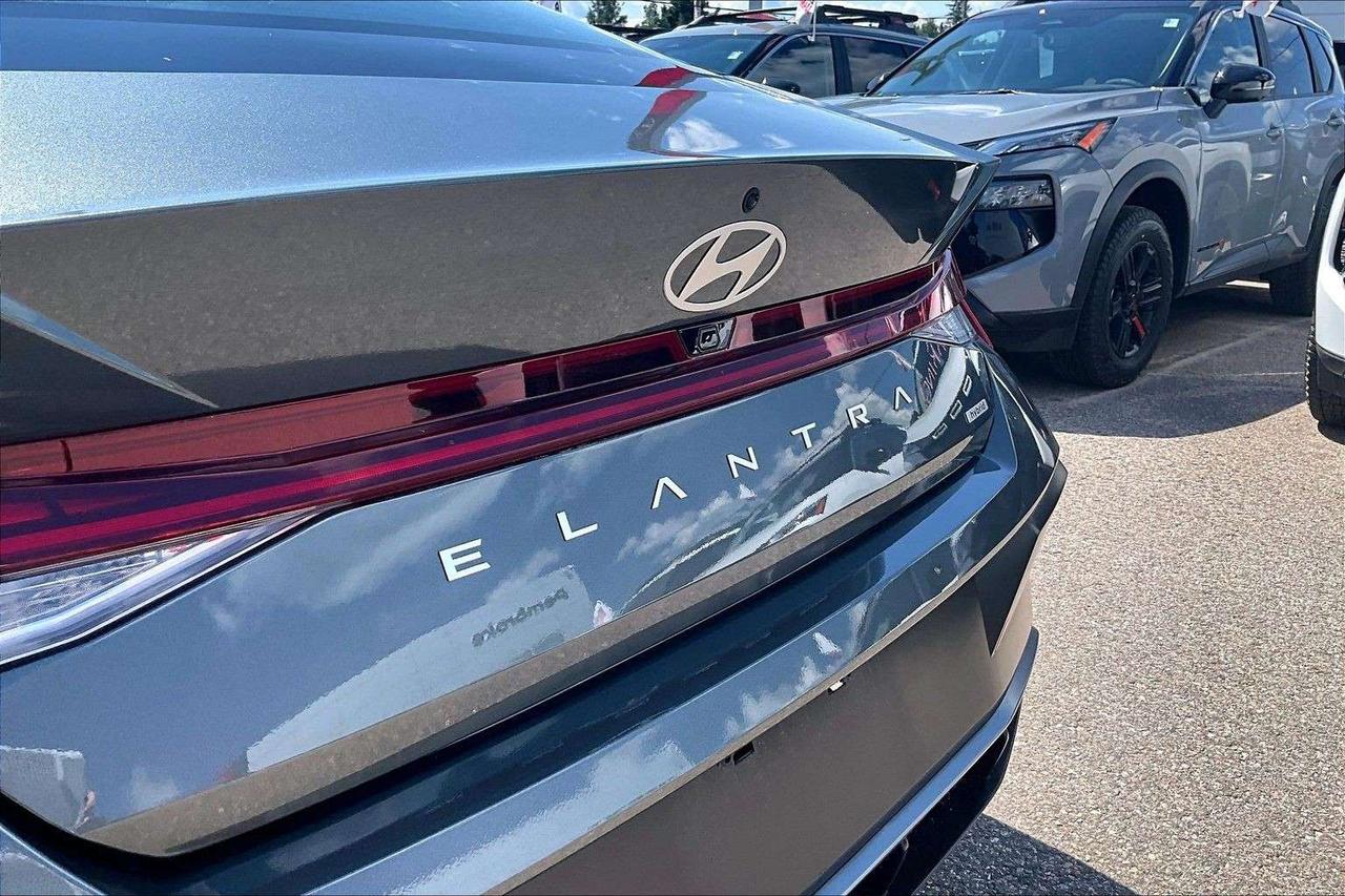 2026 Hyundai Elantra Luxury Hybrid   CarPlay/Android Auto   Navigation Photo