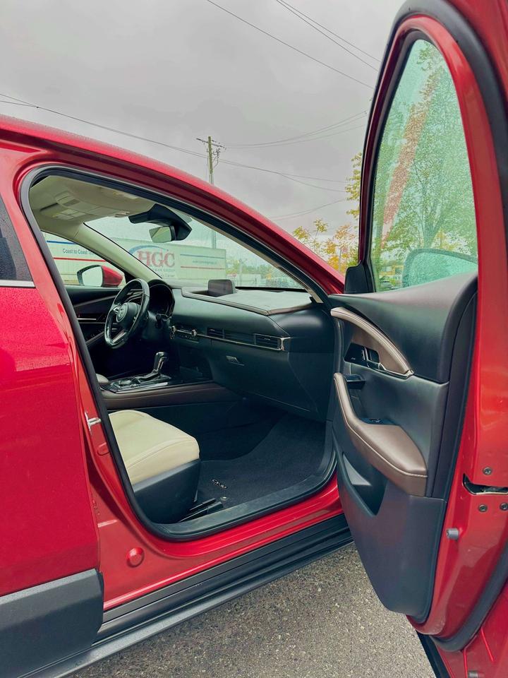 2020 Mazda CX-30 GT Photo