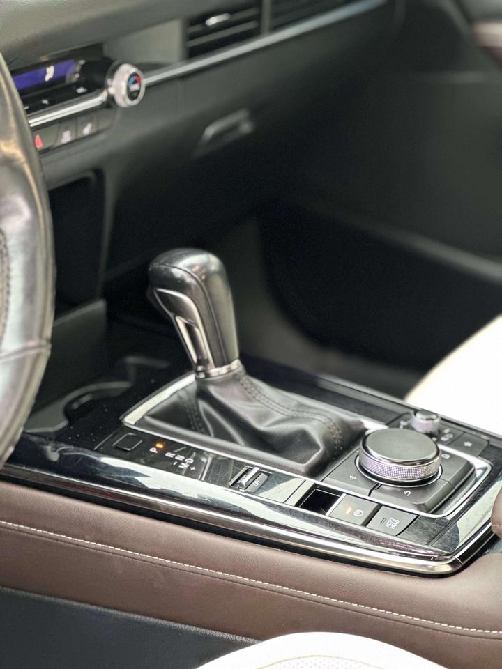 2020 Mazda CX-30 GT Photo