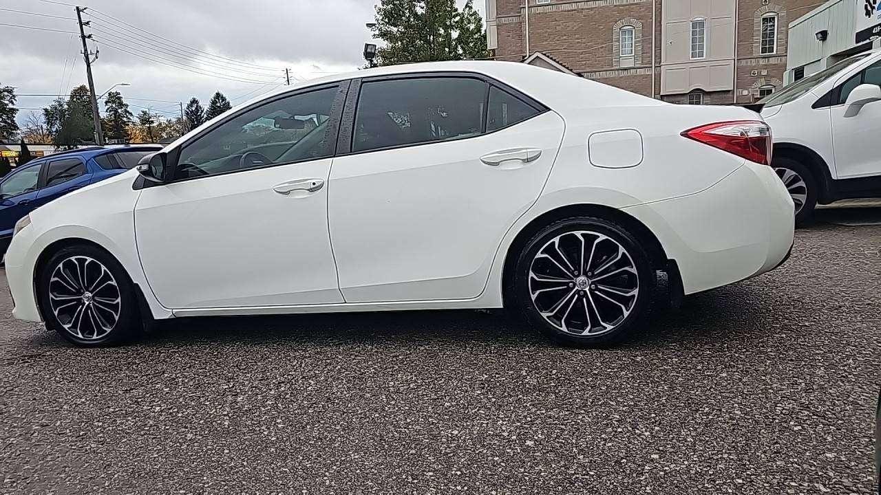 2016 Toyota Corolla S Photo