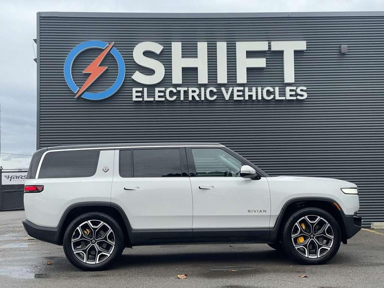 2024 Rivian R1S Adventure QUAD PACK   Clean! Photo