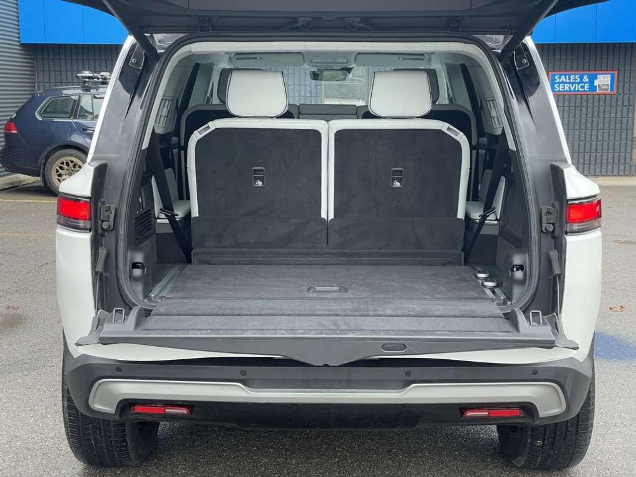 2024 Rivian R1S Adventure QUAD PACK   Clean! Photo