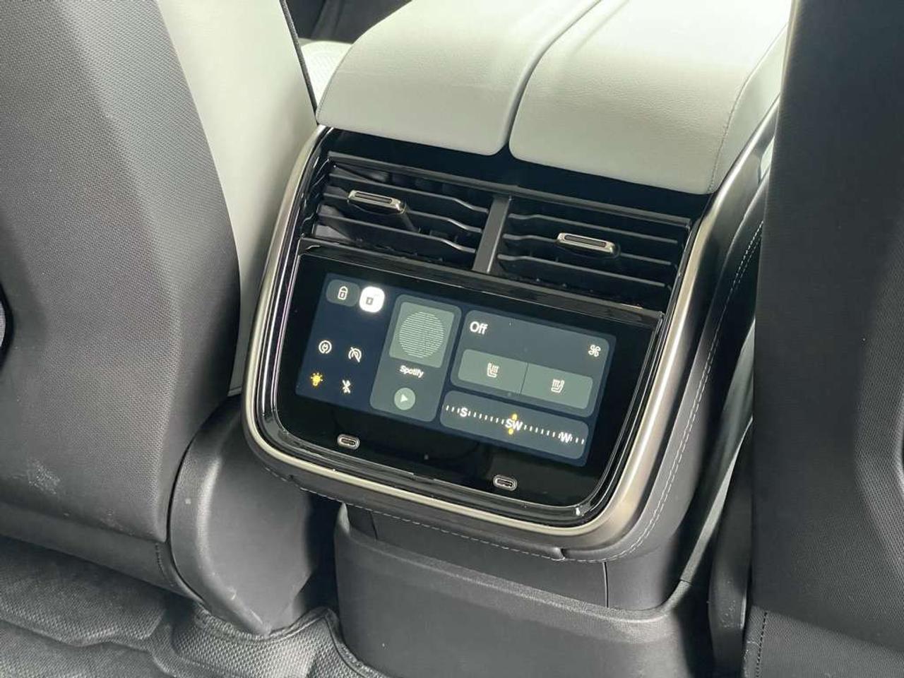 2024 Rivian R1S Adventure QUAD PACK   Clean! Photo