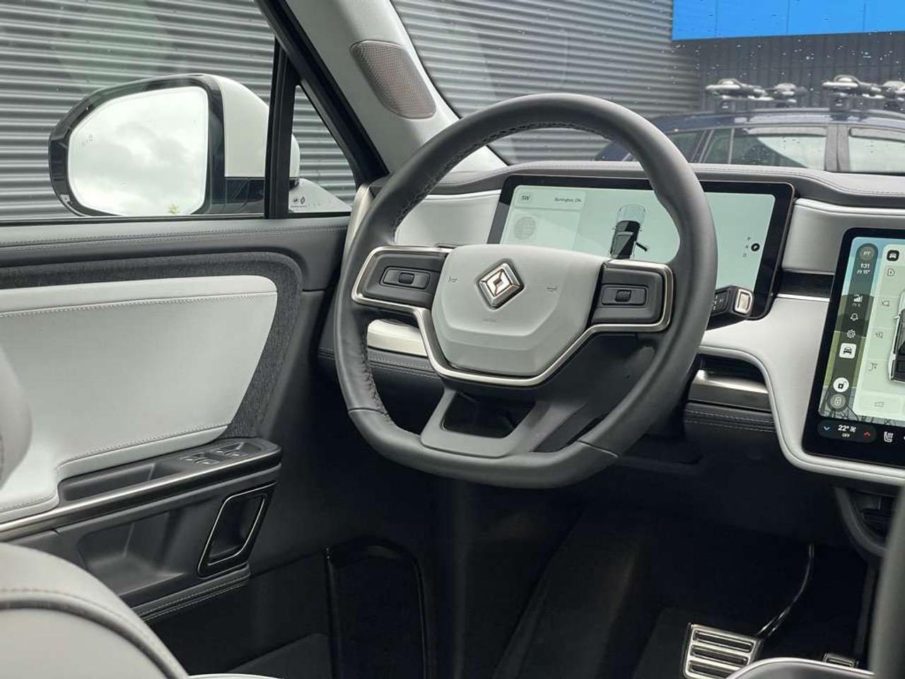 2024 Rivian R1S Adventure QUAD PACK   Clean! Photo