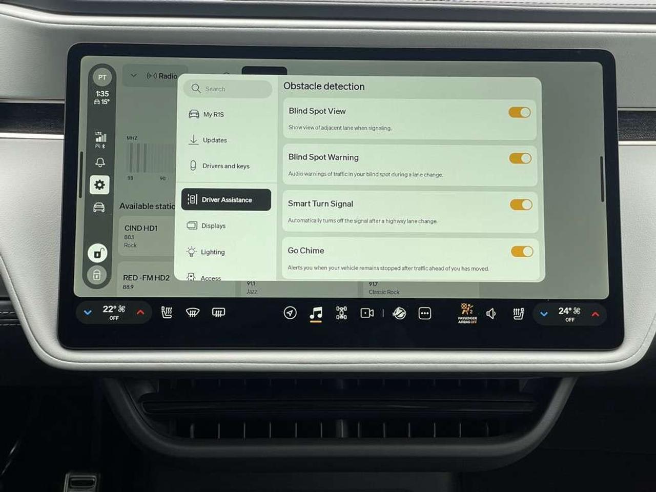 2024 Rivian R1S Adventure QUAD PACK   Clean! Photo