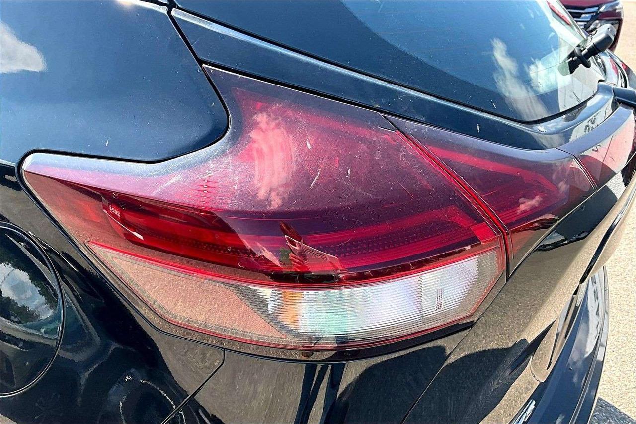 2024 Nissan Kicks SV FWD / FUEL SAVER / APPLE CARPLAY Photo