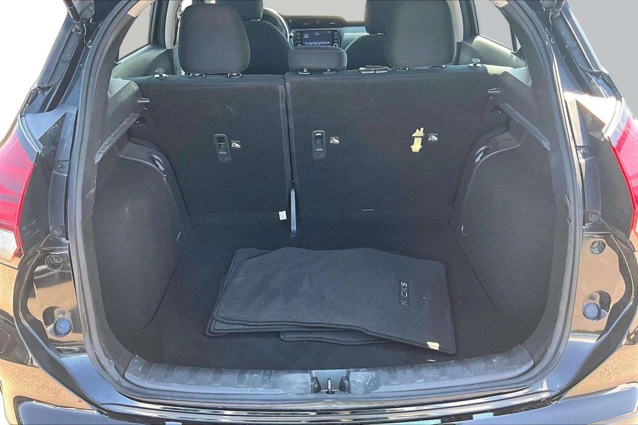 2024 Nissan Kicks SV FWD / FUEL SAVER / APPLE CARPLAY Photo