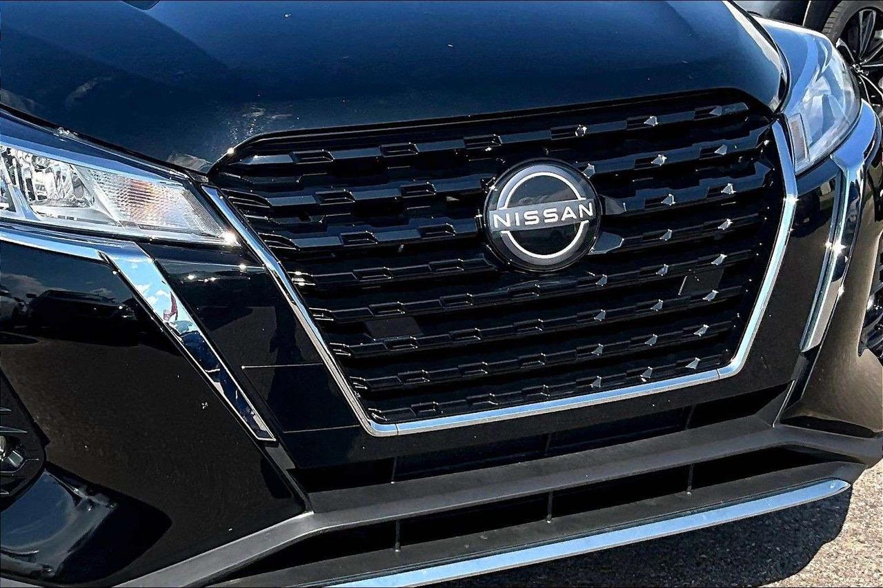 2024 Nissan Kicks SV FWD / FUEL SAVER / APPLE CARPLAY Photo