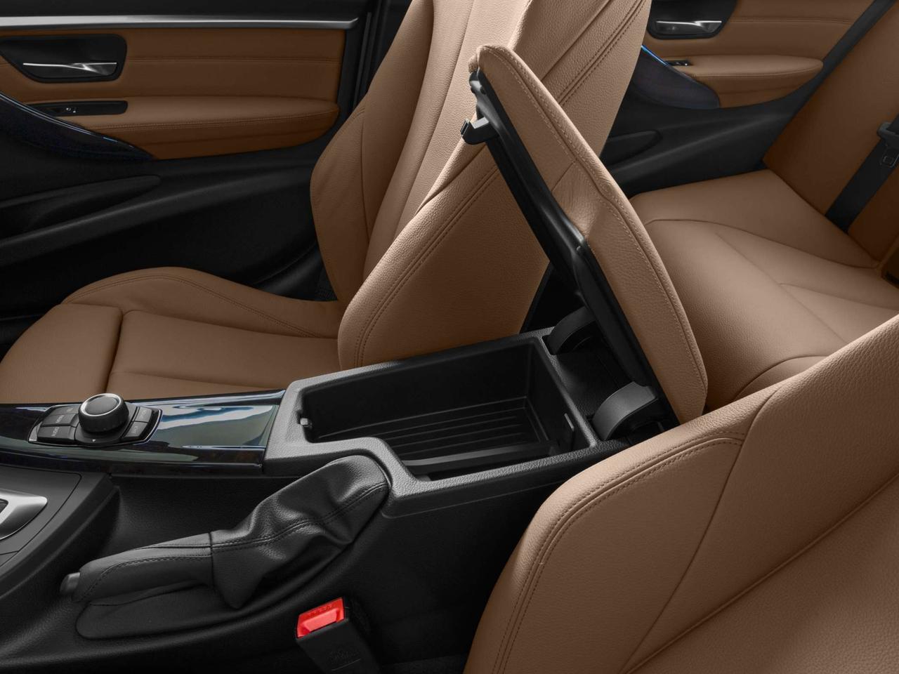2017 BMW 3 Series xDrive Sedan (8D97) Photo