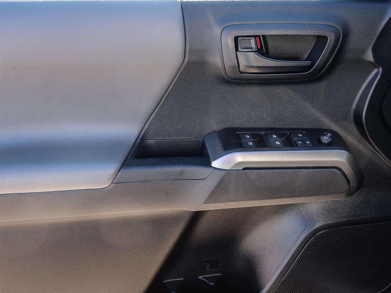 2023 Toyota Tacoma Base Photo