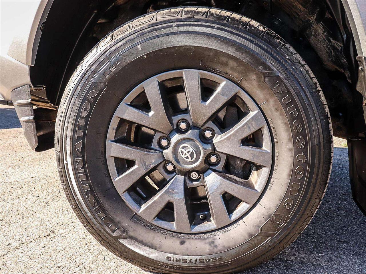 2023 Toyota Tacoma Base Photo