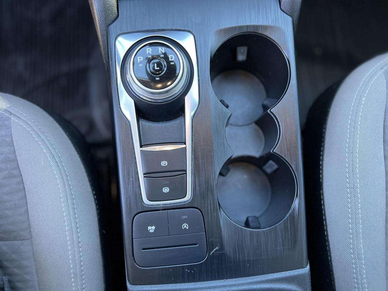 2022 Ford Escape SE AWD Photo