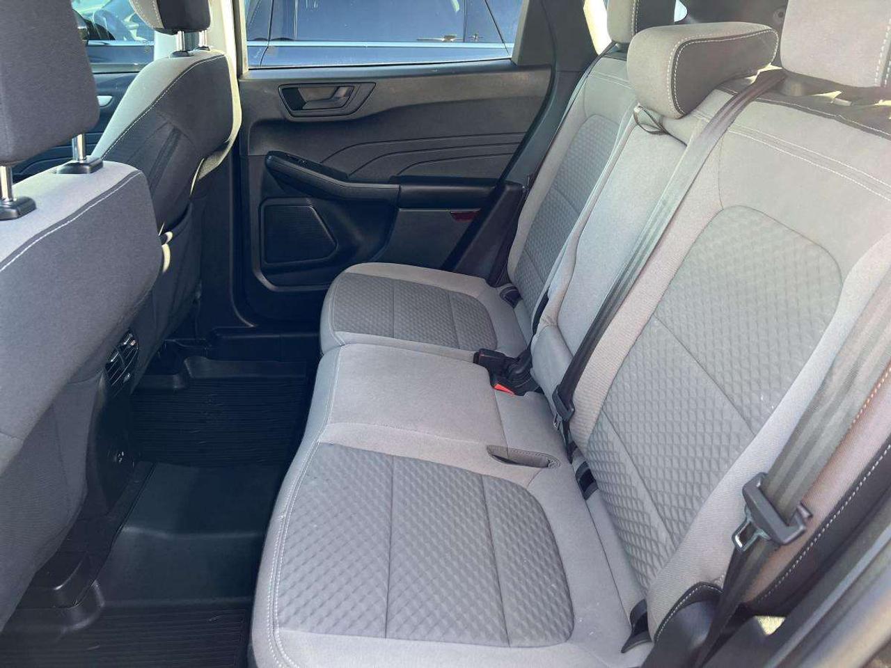 2022 Ford Escape SE AWD Photo