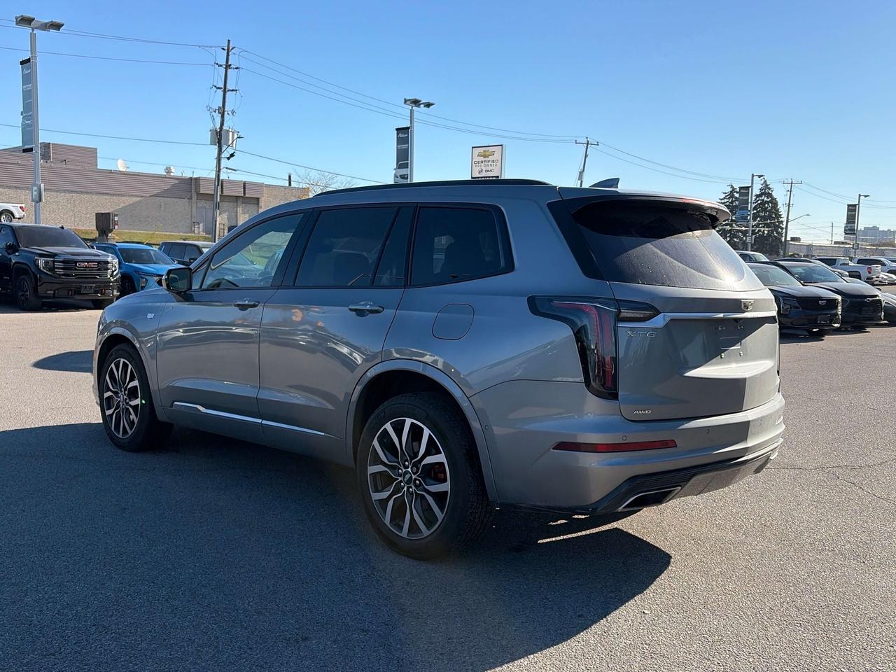 2023 Cadillac XT6 Sport AWD Photo