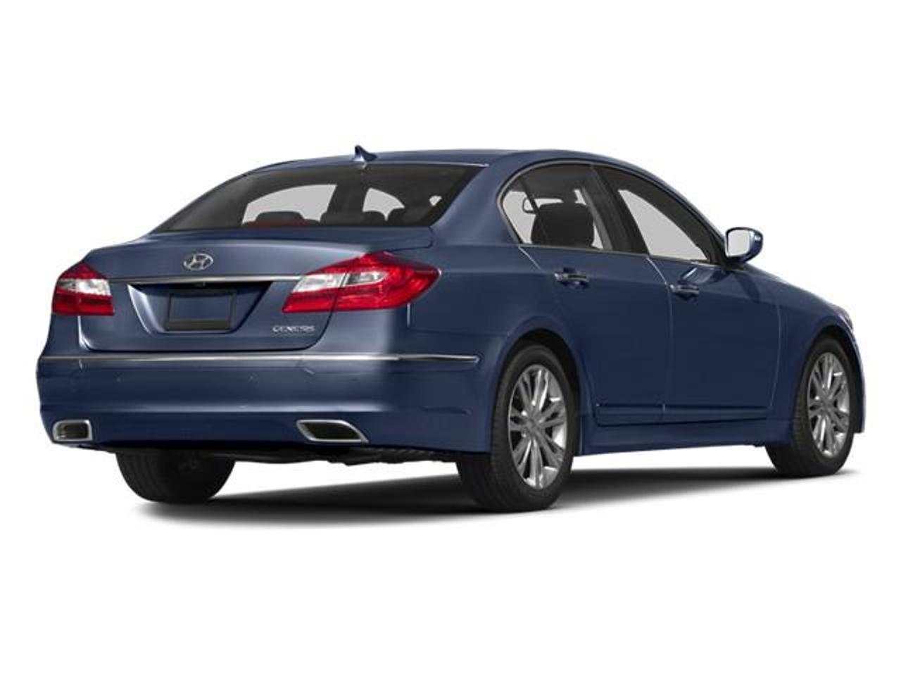 2013 Hyundai Genesis 3.8 Technology 4dr Rear-wheel Drive Sedan Photo5