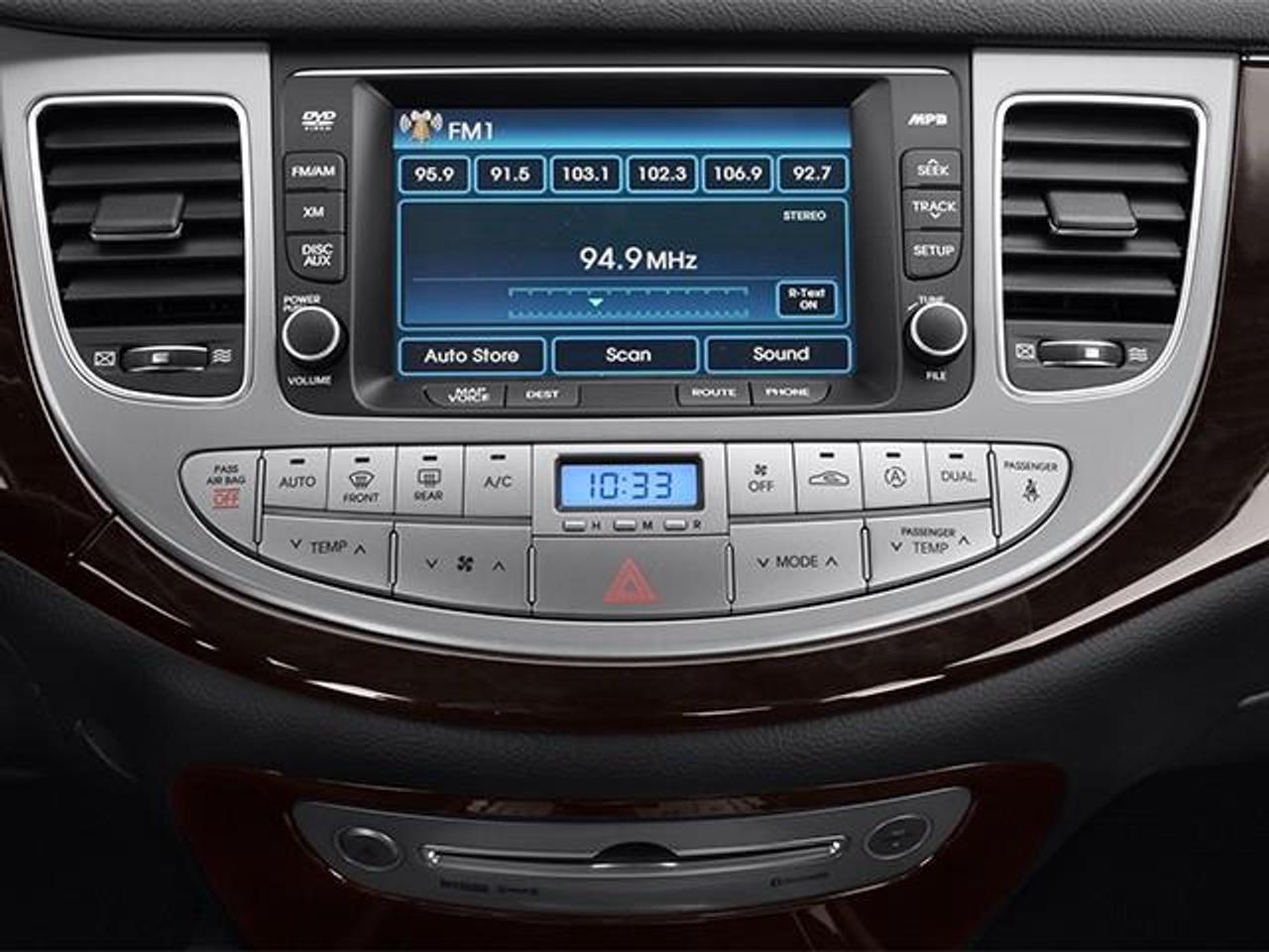2013 Hyundai Genesis 3.8 Technology 4dr Rear-wheel Drive Sedan Photo