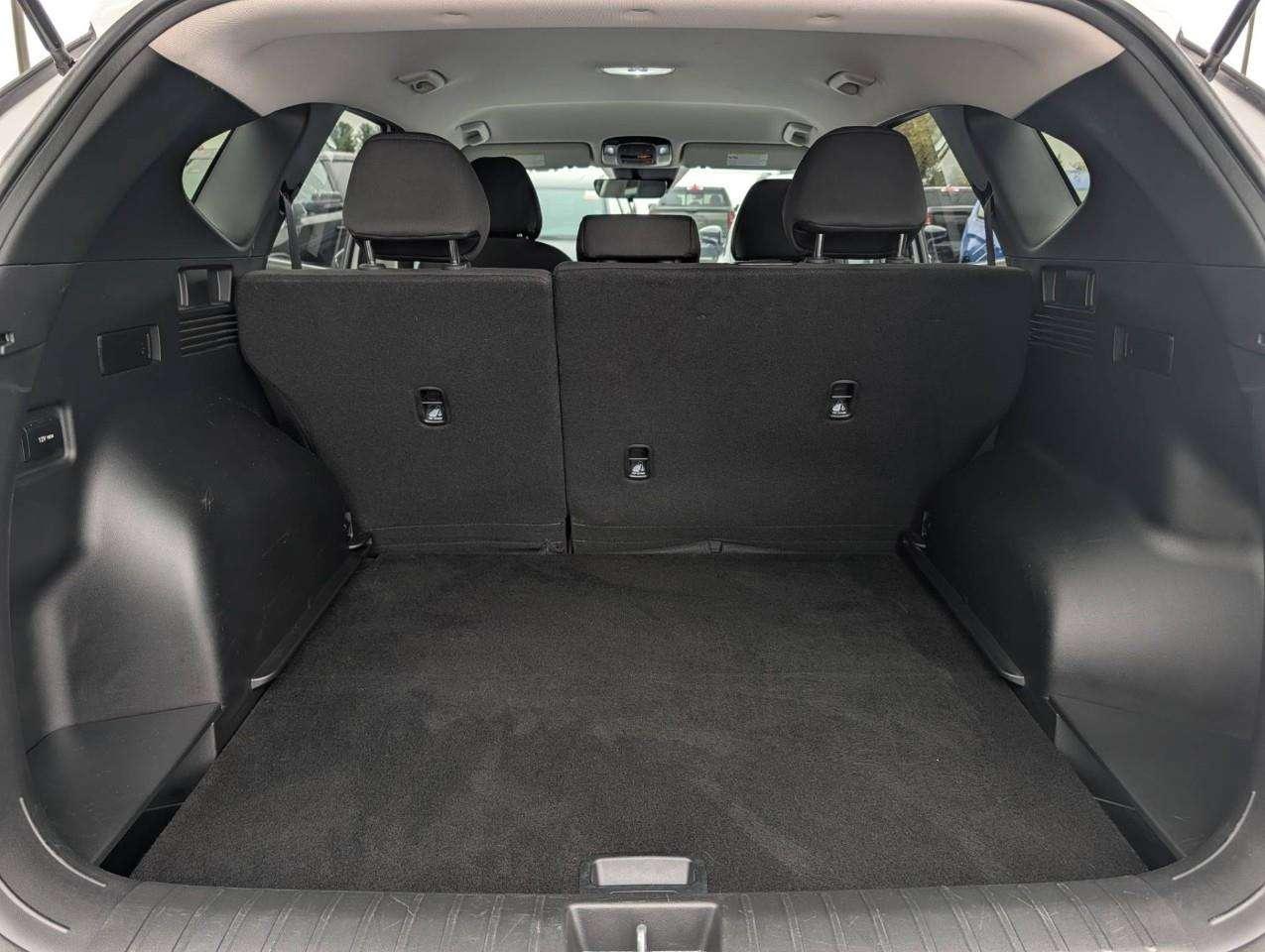 2025 Hyundai Tucson Preferred NO ACCIDENTS Photo