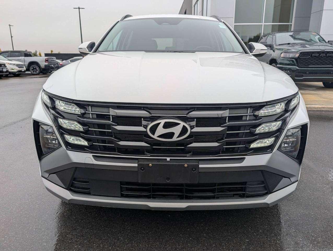 2025 Hyundai Tucson Preferred NO ACCIDENTS Photo