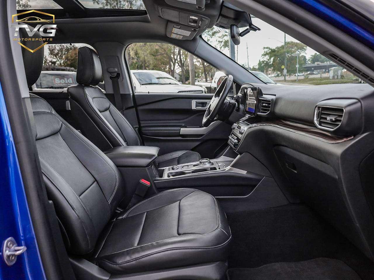 2020 Ford Explorer Limited 4WD   LTHR   7 PASS   Loaded   B&O   CLEAN Photo