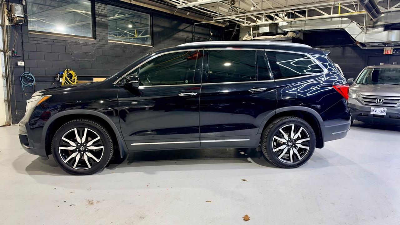 2019 Honda Pilot Touring Photo1