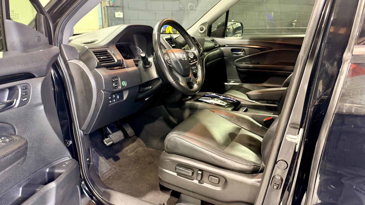 2019 Honda Pilot Touring Photo