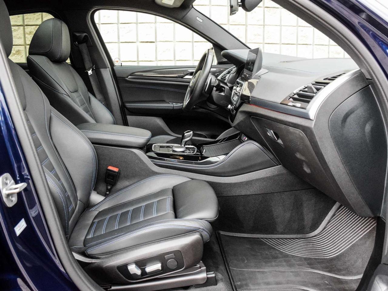 2023 BMW X4 M40i 4dr All-Wheel Drive Sports Activity Coupe Photo