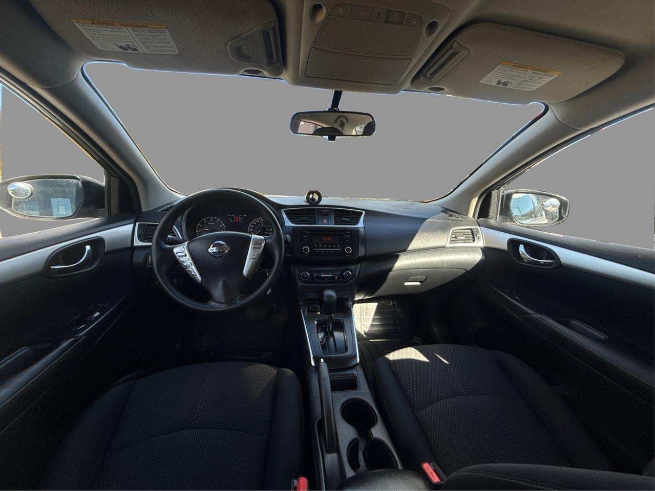 2016 Nissan Sentra SV Photo