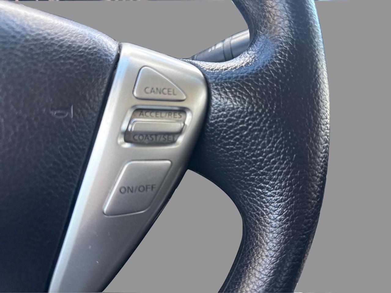 2016 Nissan Sentra SV Photo
