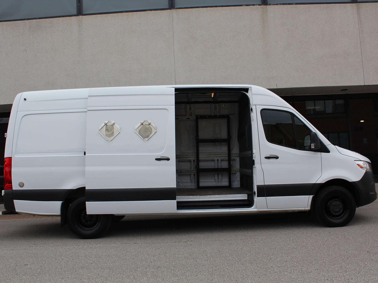 2020 Mercedes-Benz Sprinter 3500 - "SINGLE REAR WHEEL" - "3.0L DIESEL" Photo