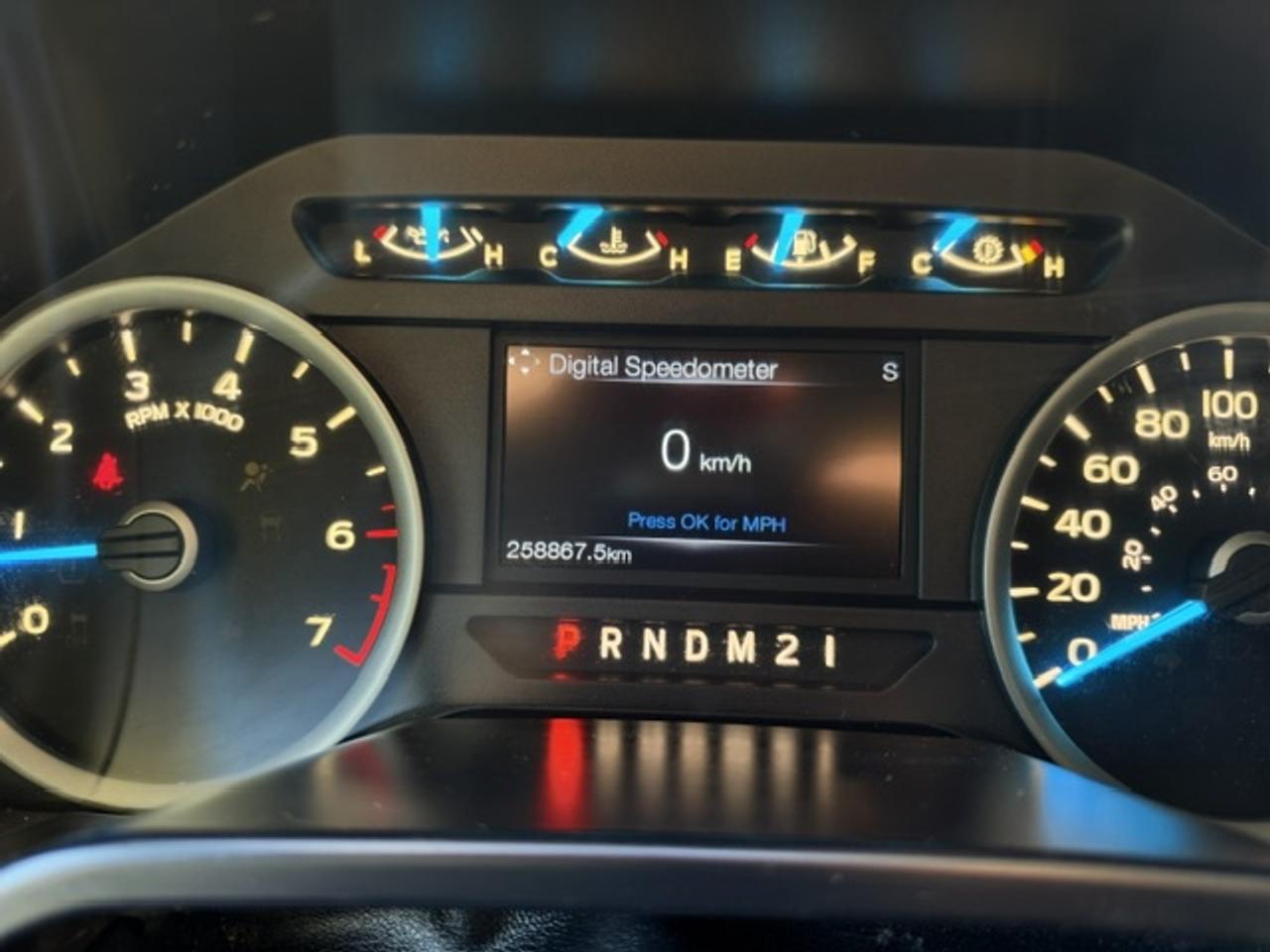 2015 Ford F-150 4WD SUPERCREW 145" XLT CREW CAB Photo