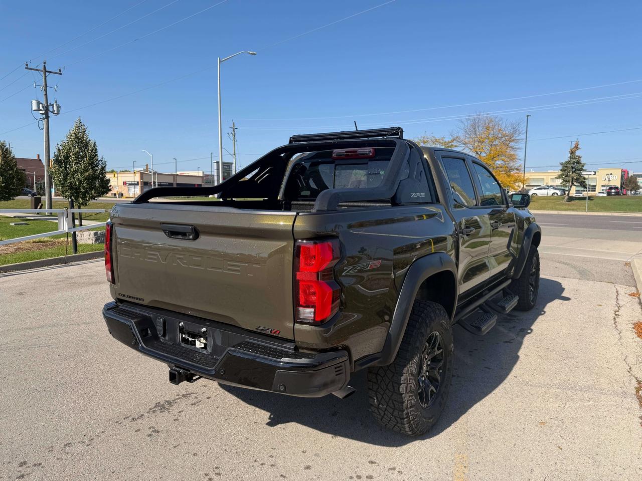 2025 Chevrolet Colorado ZR2   MIDNIGHT EDT   TECH PKG   SUNROOF Photo