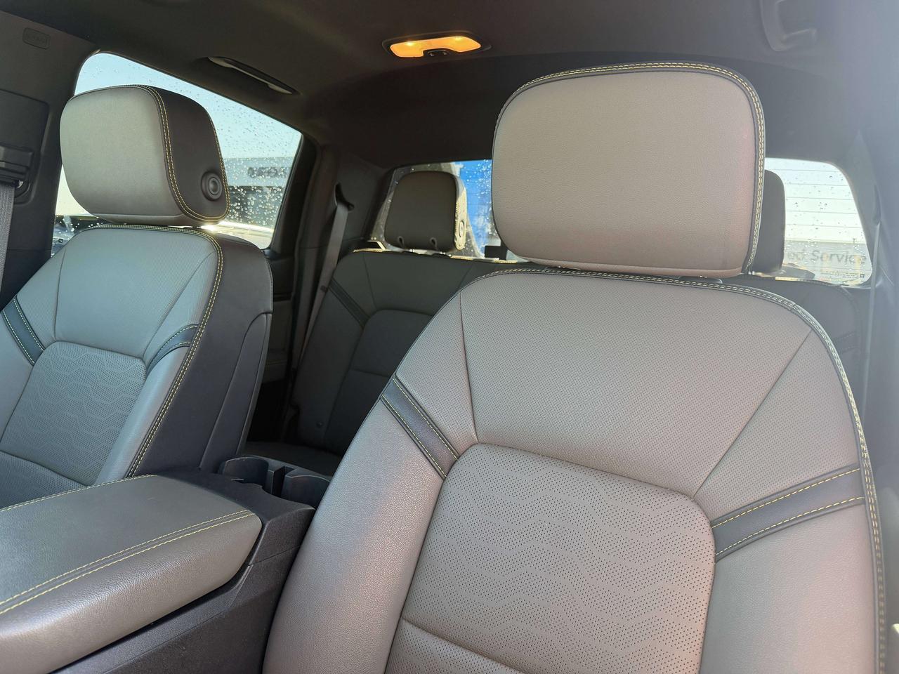 2025 Chevrolet Colorado ZR2   MIDNIGHT EDT   TECH PKG   SUNROOF Photo
