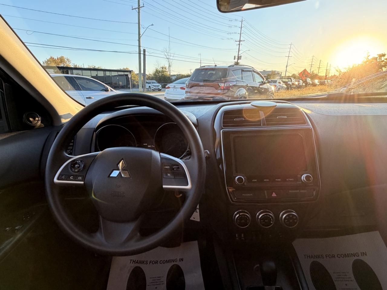 2021 Mitsubishi RVR ES Photo
