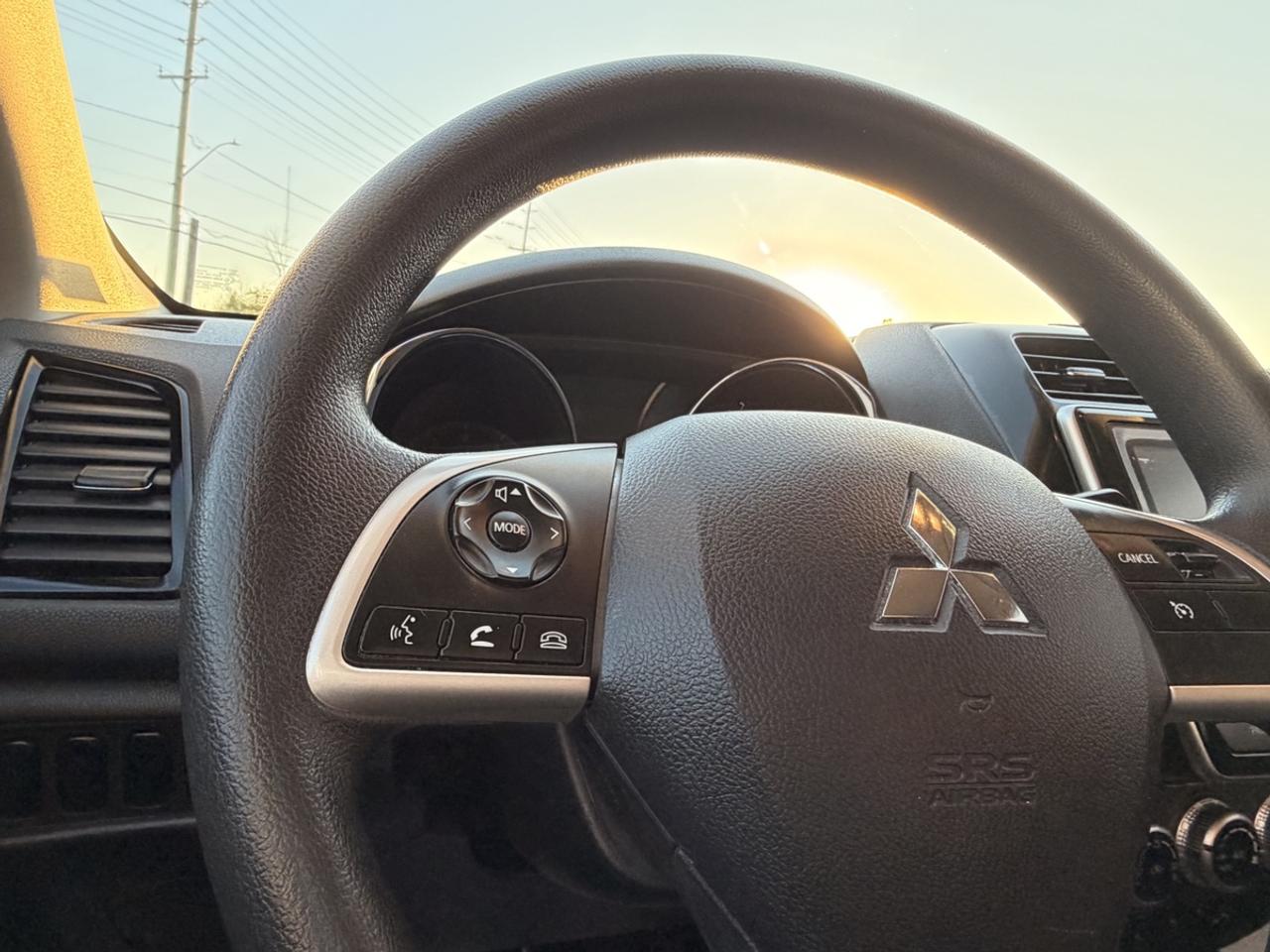 2021 Mitsubishi RVR ES Photo