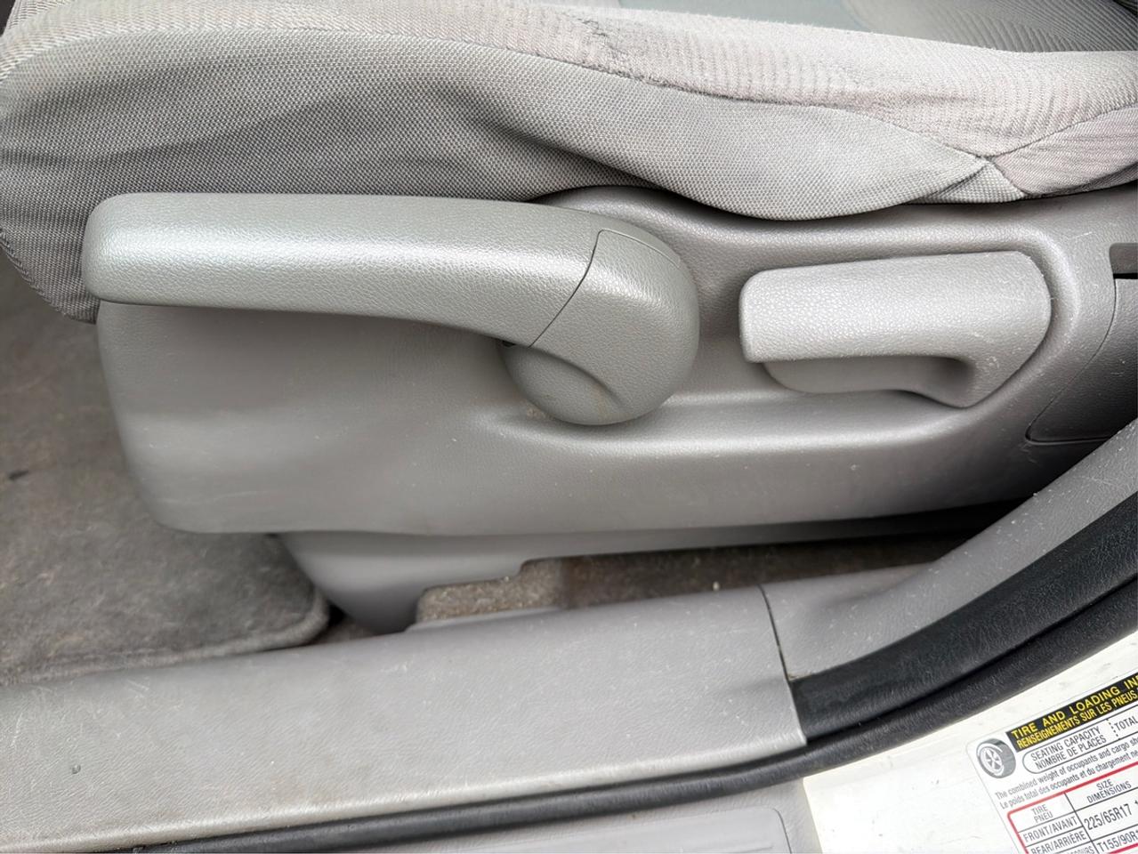 2010 Honda CR-V LX Photo