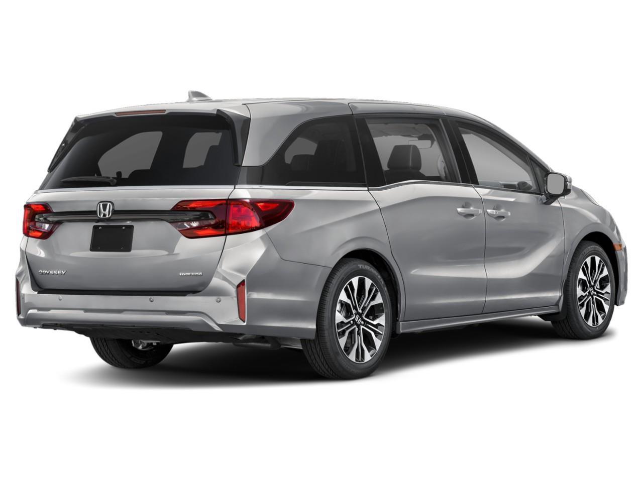 2027 Honda Odyssey Touring Passenger Van Photo5