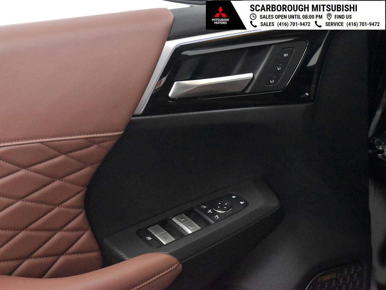 2026 Mitsubishi Outlander GT PREMIUM Demo Photo