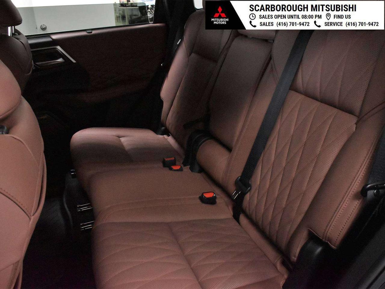 2026 Mitsubishi Outlander GT PREMIUM Demo Photo