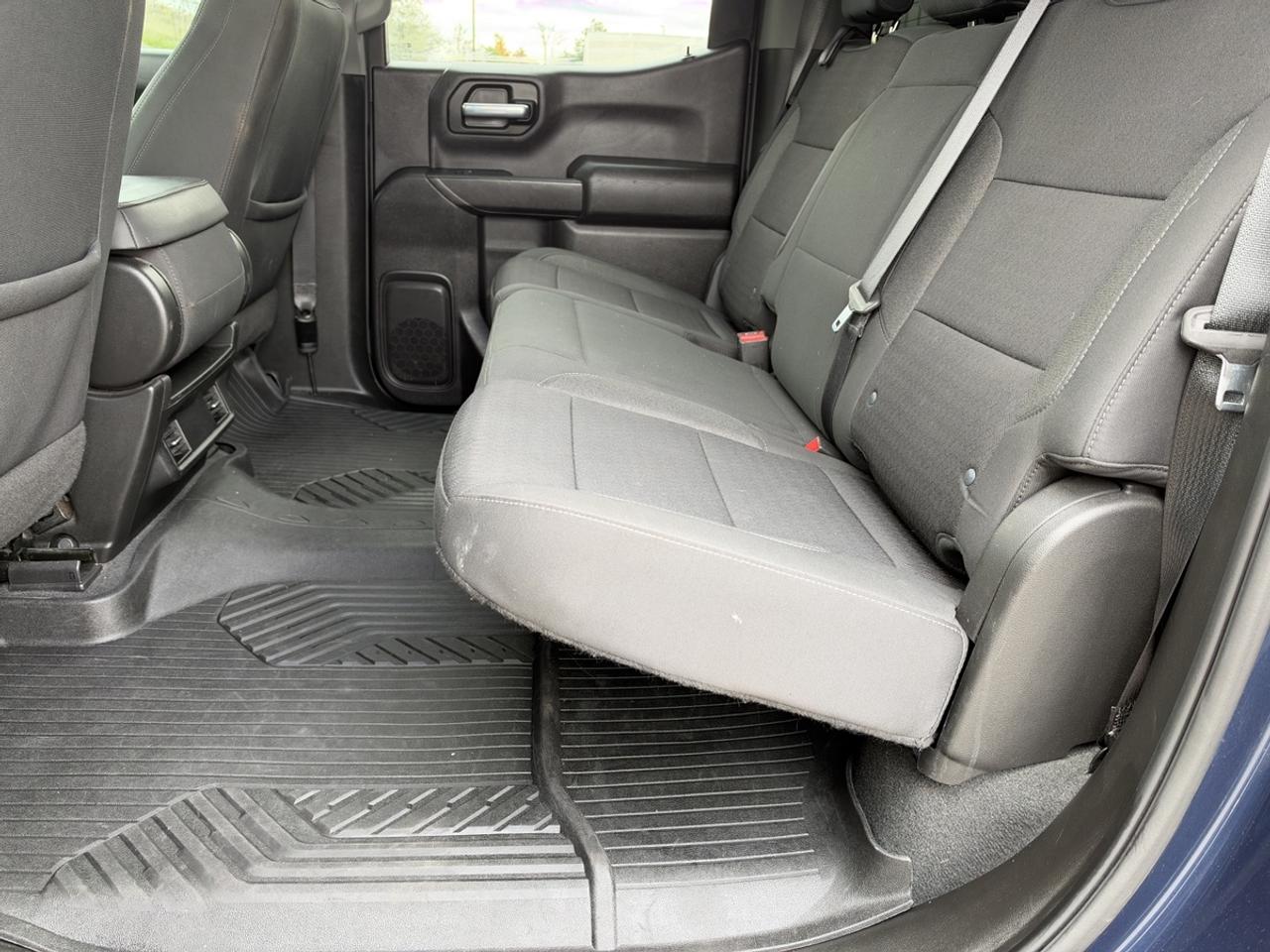 2022 Chevrolet Silverado 1500 Custom Trail Boss/Z71/2.7 Turbo/Crew Cab Photo