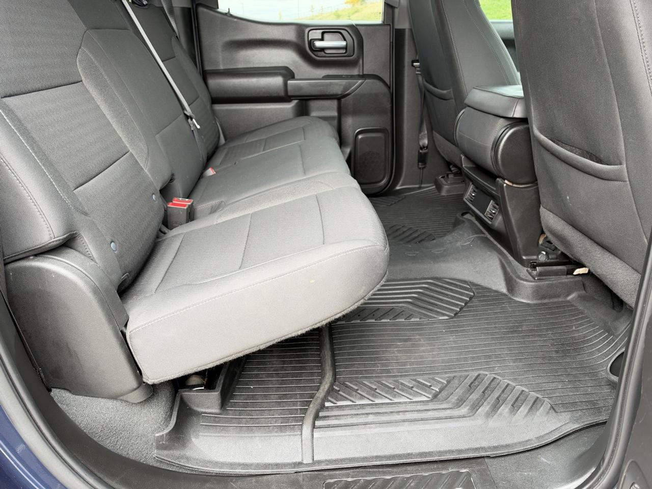 2022 Chevrolet Silverado 1500 Custom Trail Boss/Z71/2.7 Turbo/Crew Cab Photo