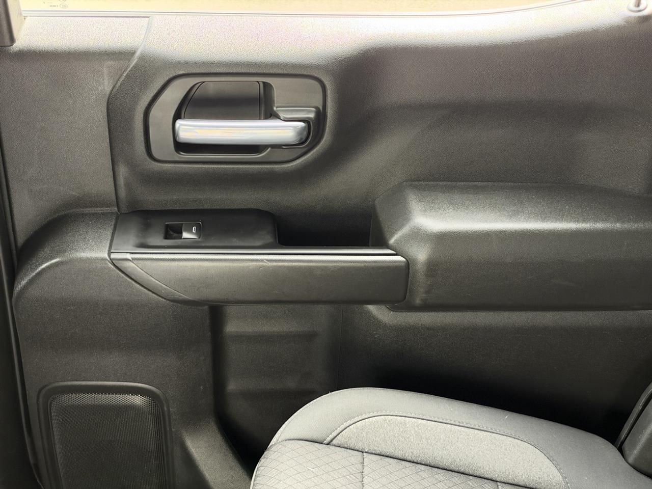 2022 Chevrolet Silverado 1500 Custom Trail Boss/Z71/2.7 Turbo/Crew Cab Photo