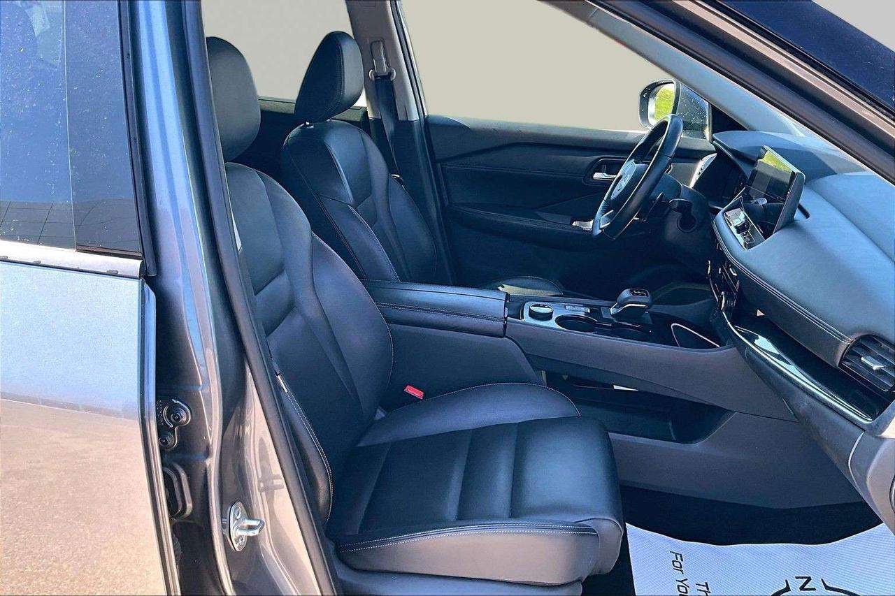 2024 Nissan Rogue SL   Leather   Sunroof   90 DAYS NO PAYMENTS Photo