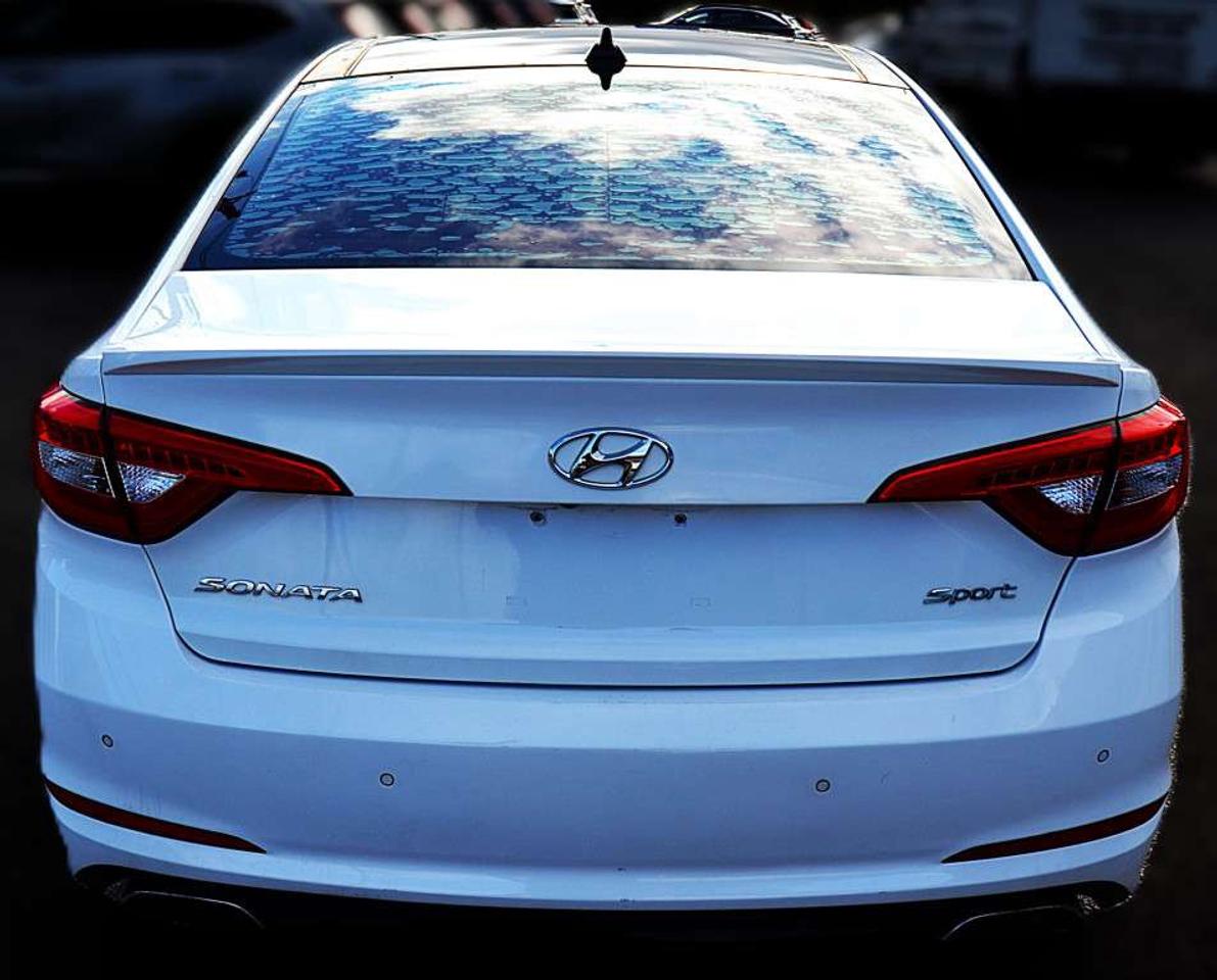 2015 Hyundai Sonata SPORT EDITION 2.4L Automatic Photo3