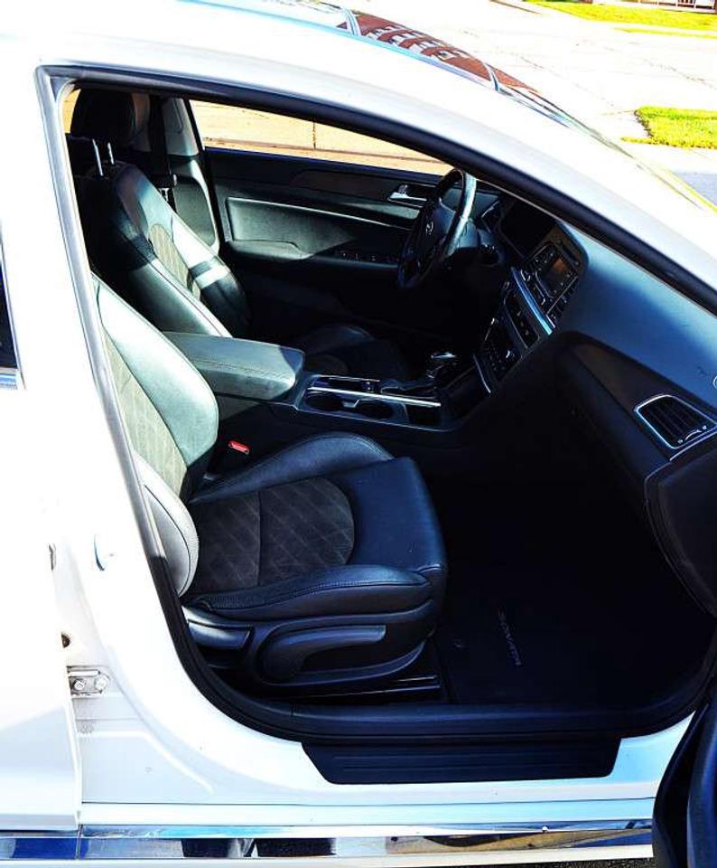 2015 Hyundai Sonata SPORT EDITION 2.4L Automatic Photo