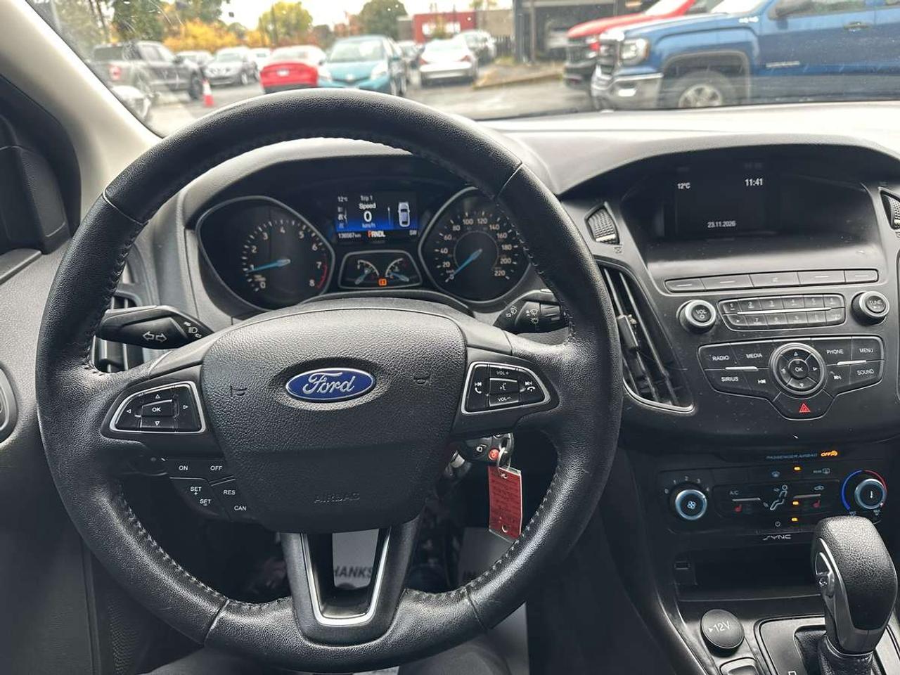2018 Ford Focus SE Photo