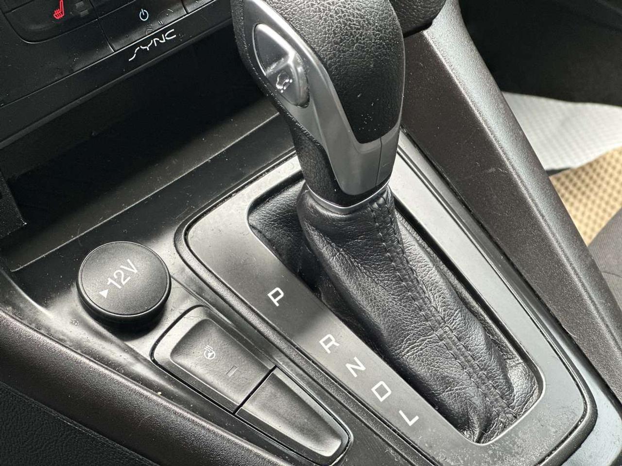 2018 Ford Focus SE Photo