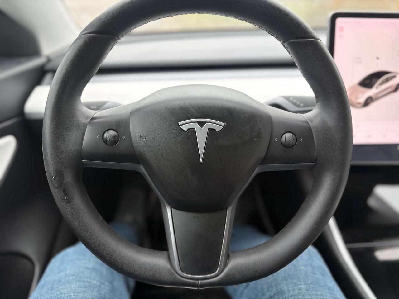 2020 Tesla Model 3 Performance, AWD, White on White, Photo