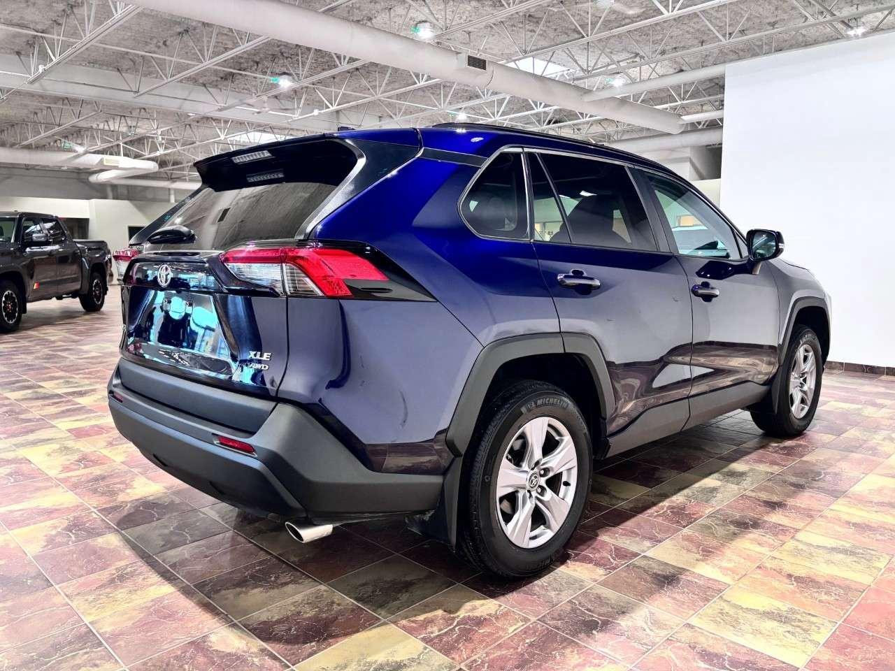 2025 Toyota RAV4 XLE AWD Photo
