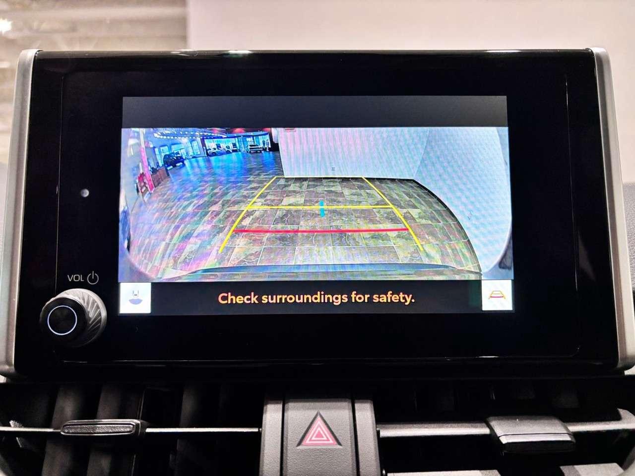 2025 Toyota RAV4 XLE AWD Photo